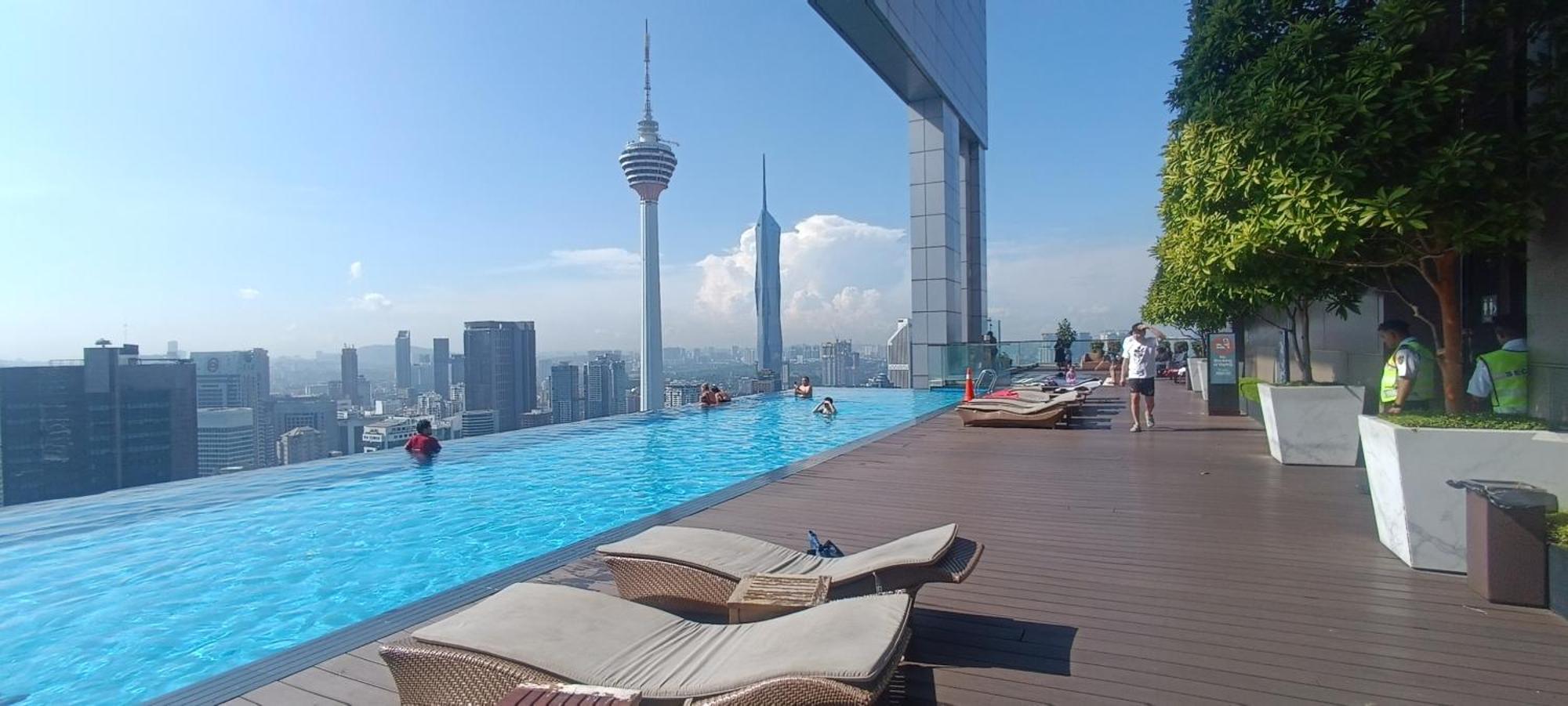 Skyward Suites At Platinum Klcc Kuala Lumpur Exterior foto
