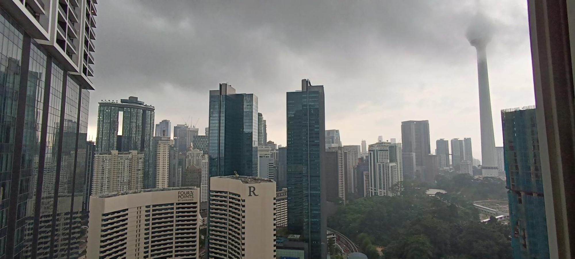 Skyward Suites At Platinum Klcc Kuala Lumpur Exterior foto